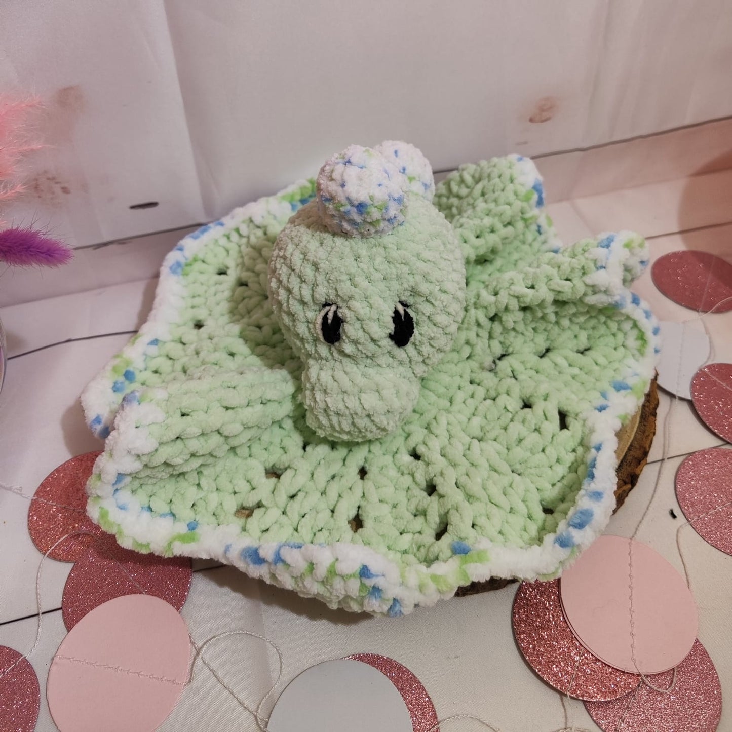 Doudou chiffon dino vert