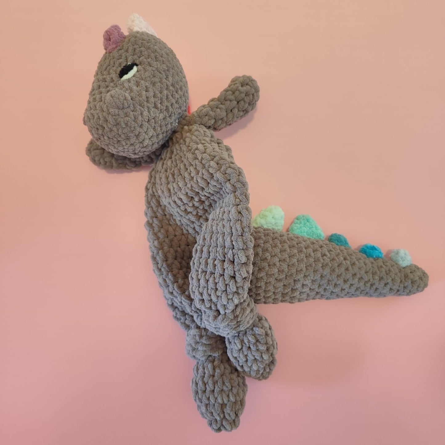 gros doudou dino brun marron