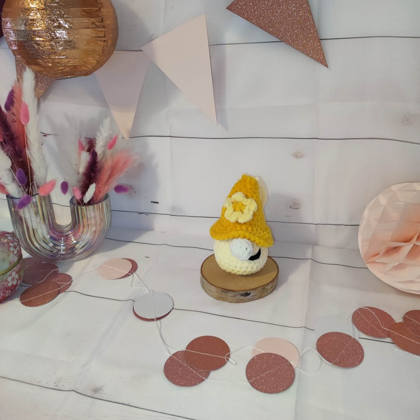 peluche gnome jaune