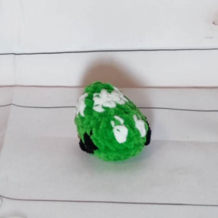 peluche petite voiture verte