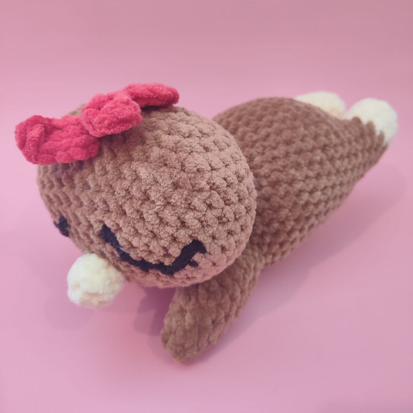 peluche plate poule brune