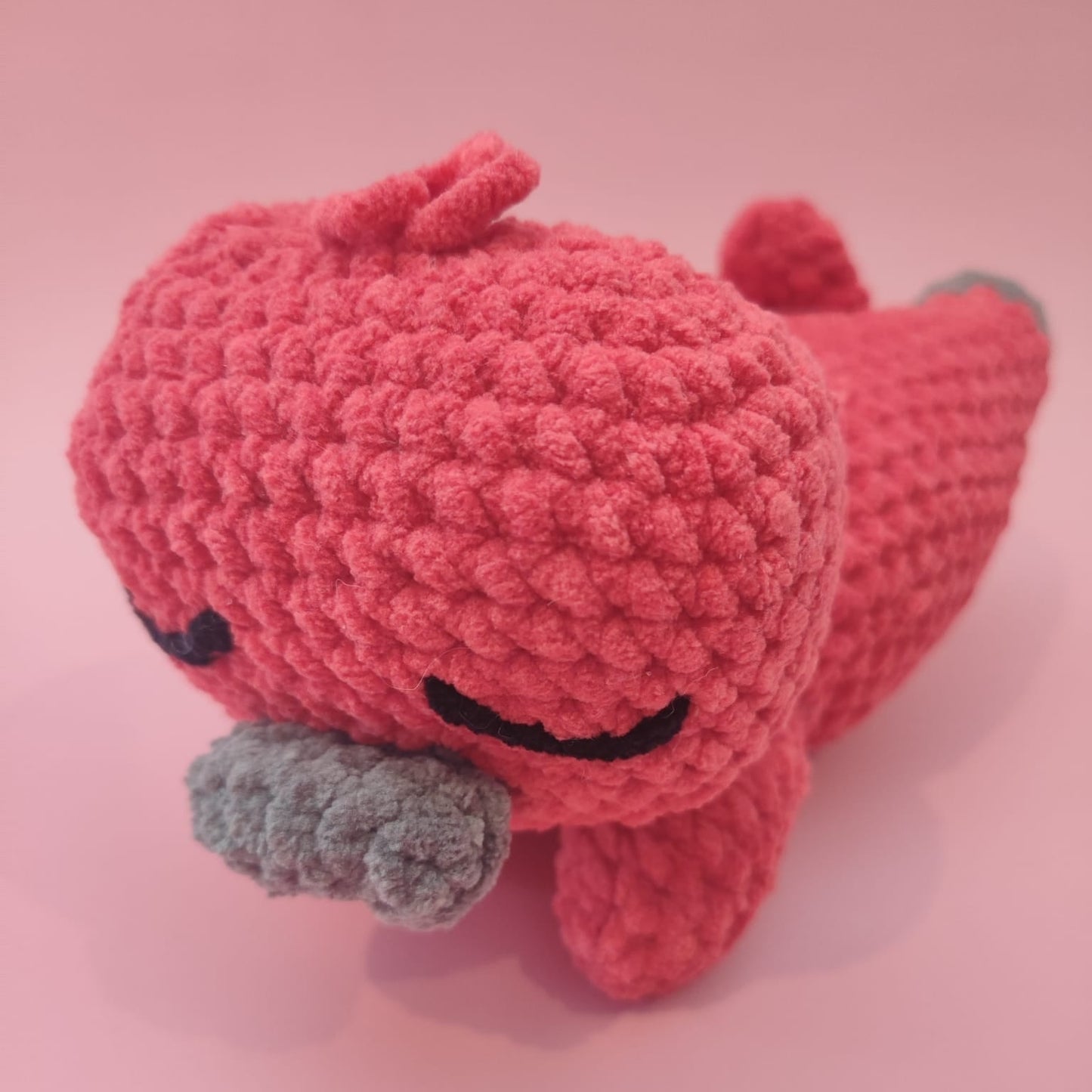 peluche plate poussin rouge