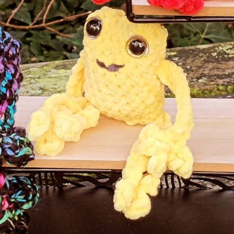 peluche grenouille jaune S