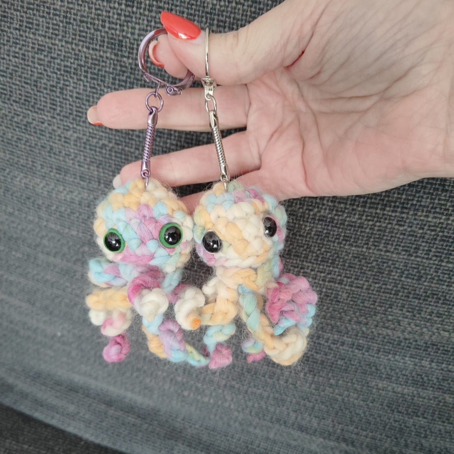 porte-clés méduses multicolores