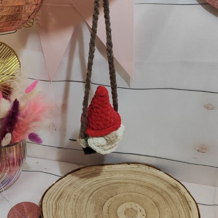 balançoire gnome rouge
