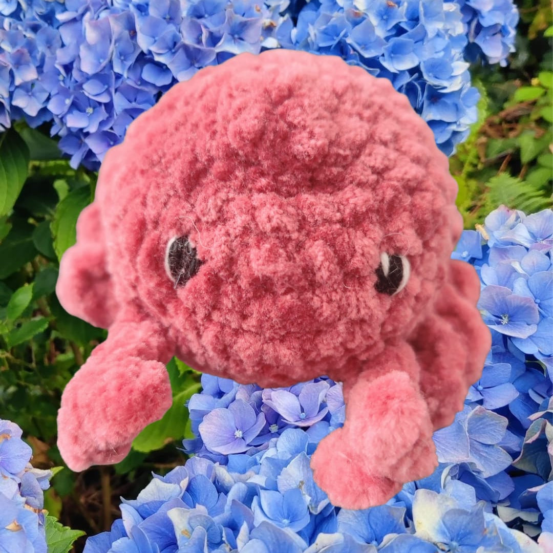 petite peluche crabe rose foncé