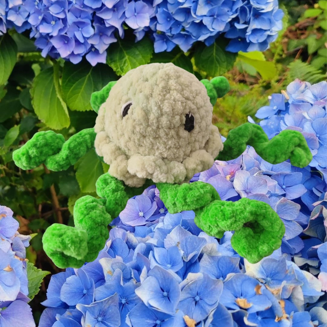 petite peluche méduse verte