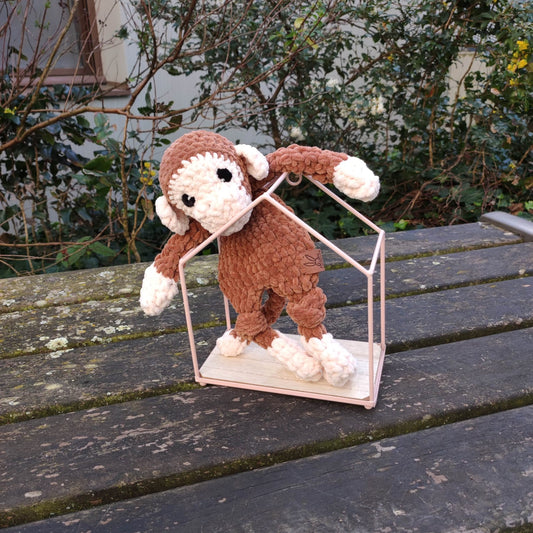 doudou singe marron