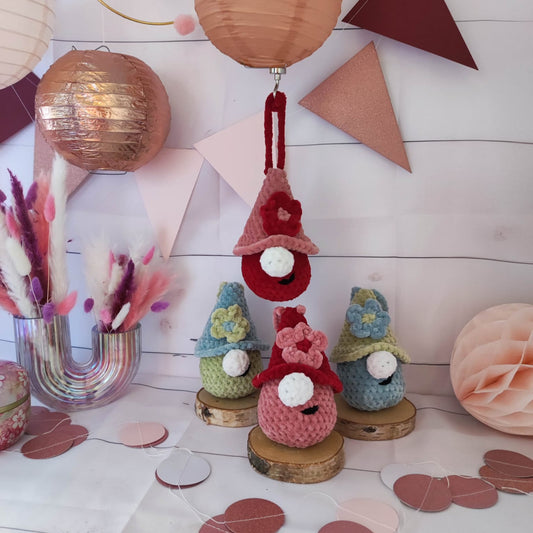 peluches gnomes